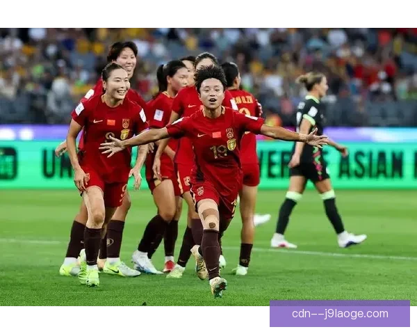 女足比赛对抗强度显著增强 球员身体素质大幅提升推动竞技水平飞跃